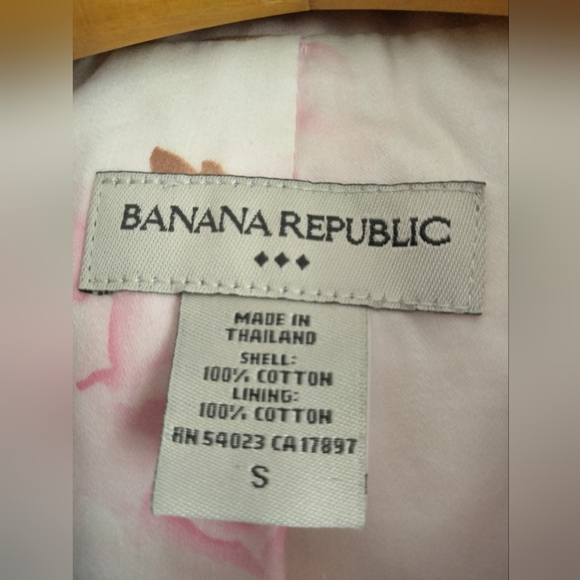 Banana Republic Pink Trench Coat - Picture 11 of 11
